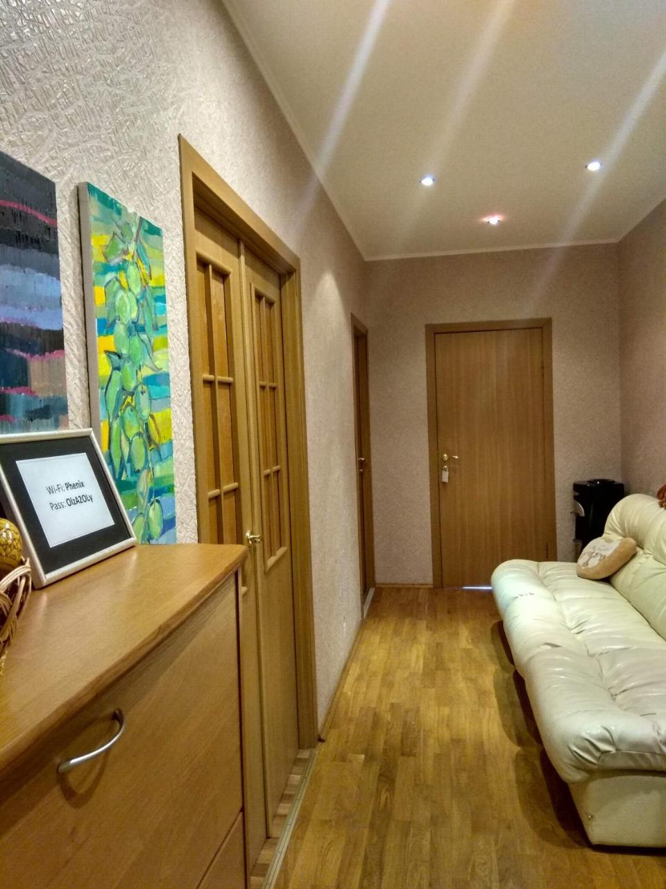 Alaska Fox Kiev Exterior foto